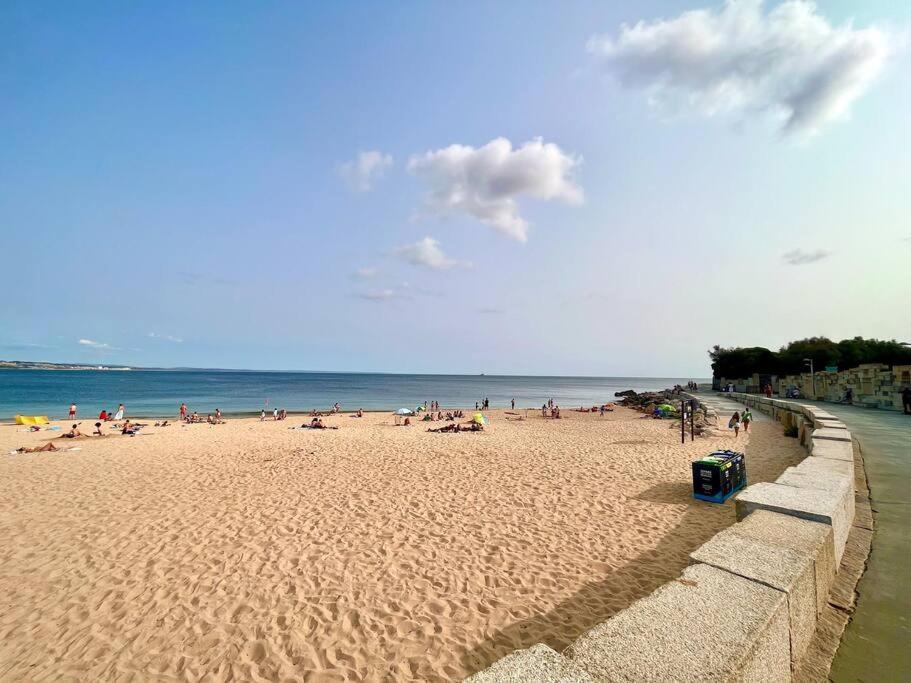 New-Romantic Studio Near The Beach! Paço de Arcos Екстериор снимка